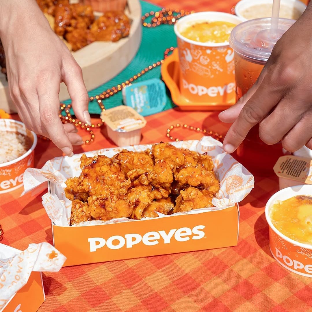 POPEYE_S CHICKEN Popeye's Chicken nuggets